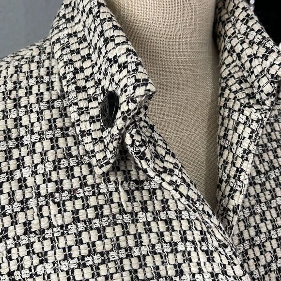 Dana Buchman petite tweed jacket in excellent condition - Picture 3 of 7